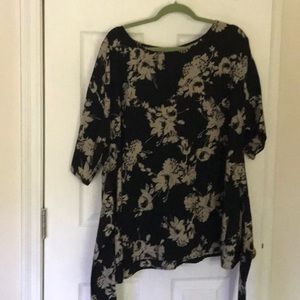2x women’s blouse